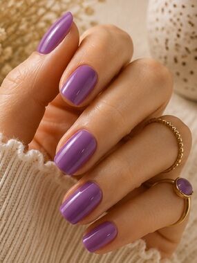 💜 Lavender Fields
Nails 5 for $20 or $7